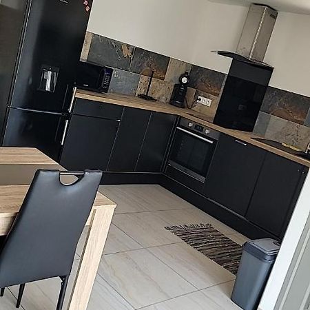 Gite Le Dalia Saint Julien Les Rosiers Экстерьер фото